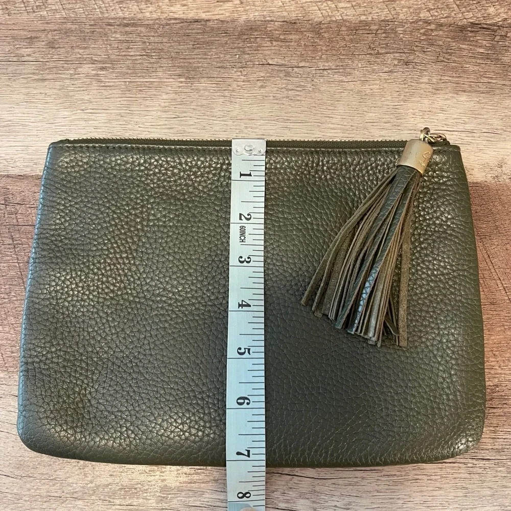 Gigi New York Leather‎ Tassel Clutch Olive Army Green Pebble Grain Casual Bag